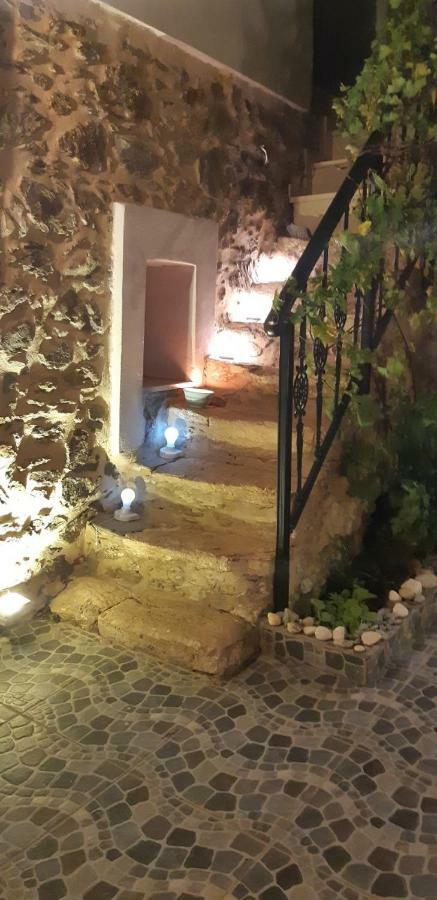 Petrino Paradosiako Country house Kerames